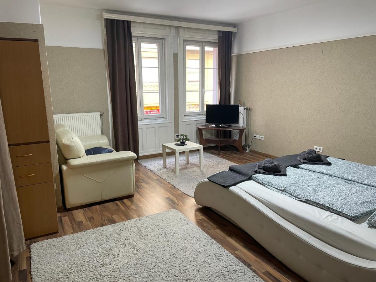 Lovely Apartment On Raday Corso بودابست المظهر الخارجي الصورة